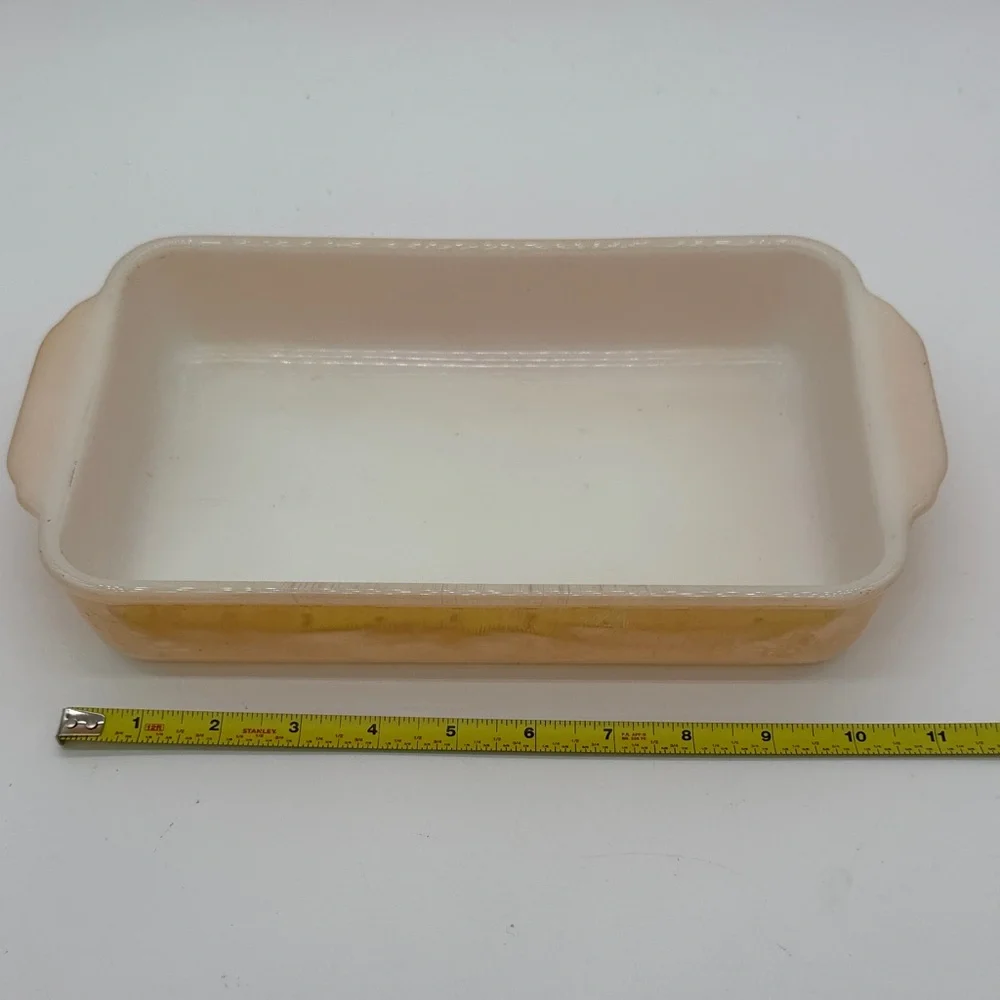Fire King Peach Lustre 1 1/2 Qt Casserole Dish #410
